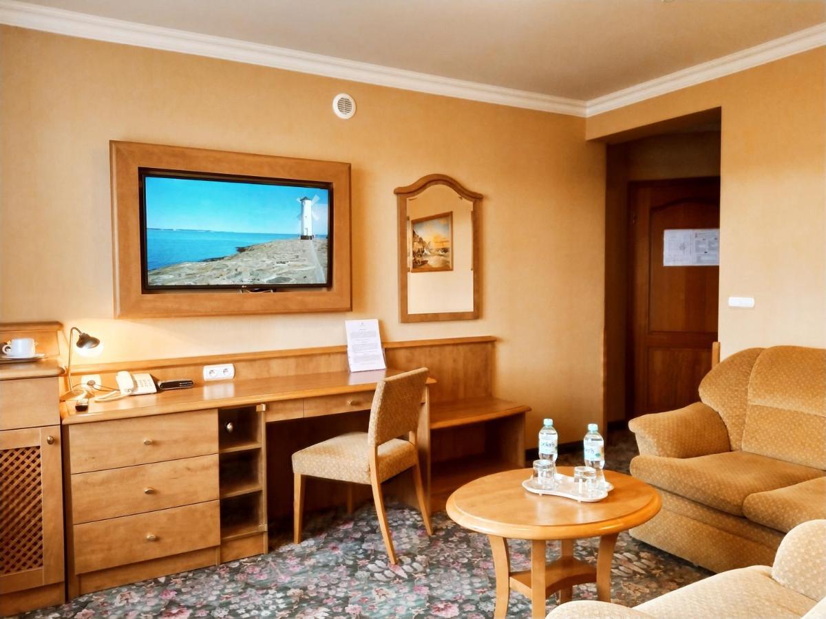 Hotel Polaris Swinoujscie Exterior photo